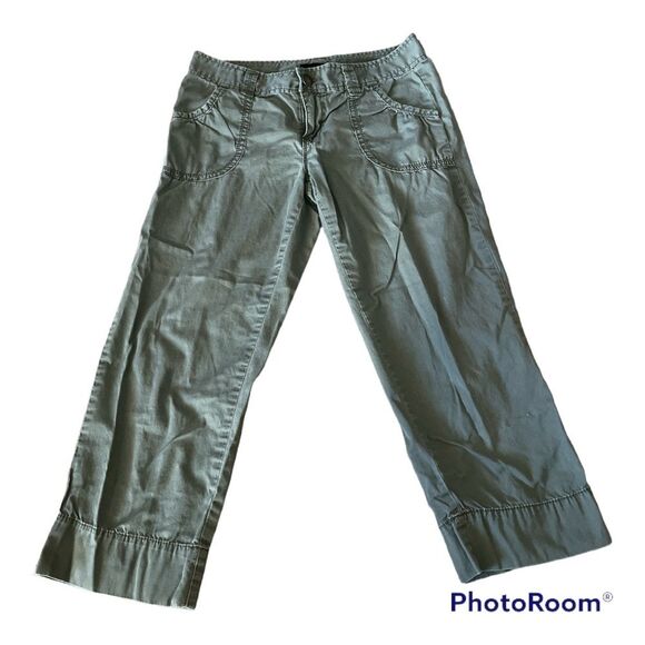 Calvin Klein Jeans Pants - ⚡️ Calvin Klein Capri Pants ~ Size 4 ⚡️